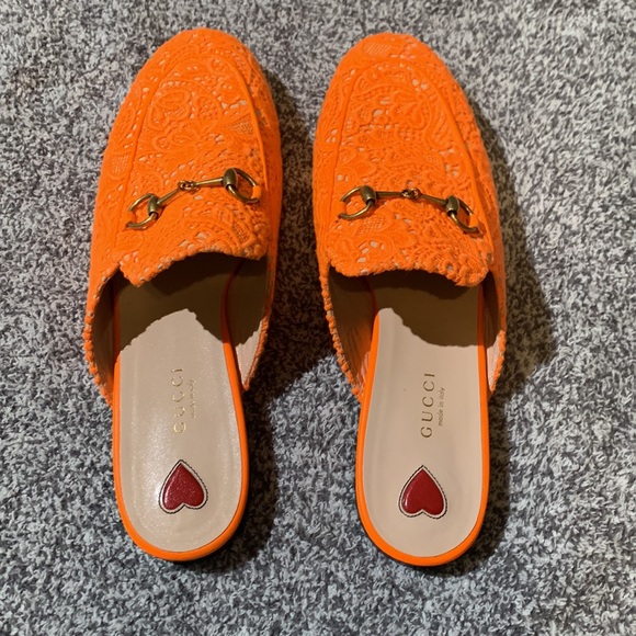 Gucci Lace Floral Princetown - Picture 9 of 16